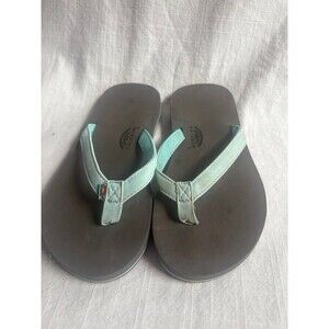 Rainbow girls or boys size 2/3 light blue flip flops